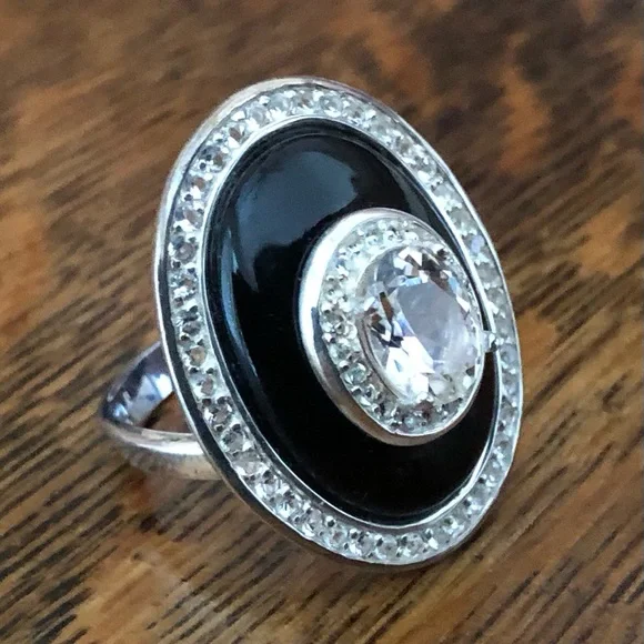 $62 Estate Ring Sterling Silver Marked 925 China Size 10 - Picture 3 of 3